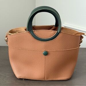 Mellow World Tan and Green Women's Handbag